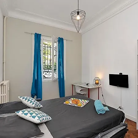 Charming T'4 Near The Beach - Apartment Nizza